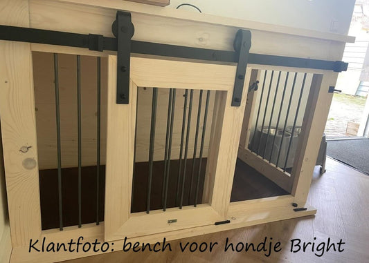 Houten hondenbench