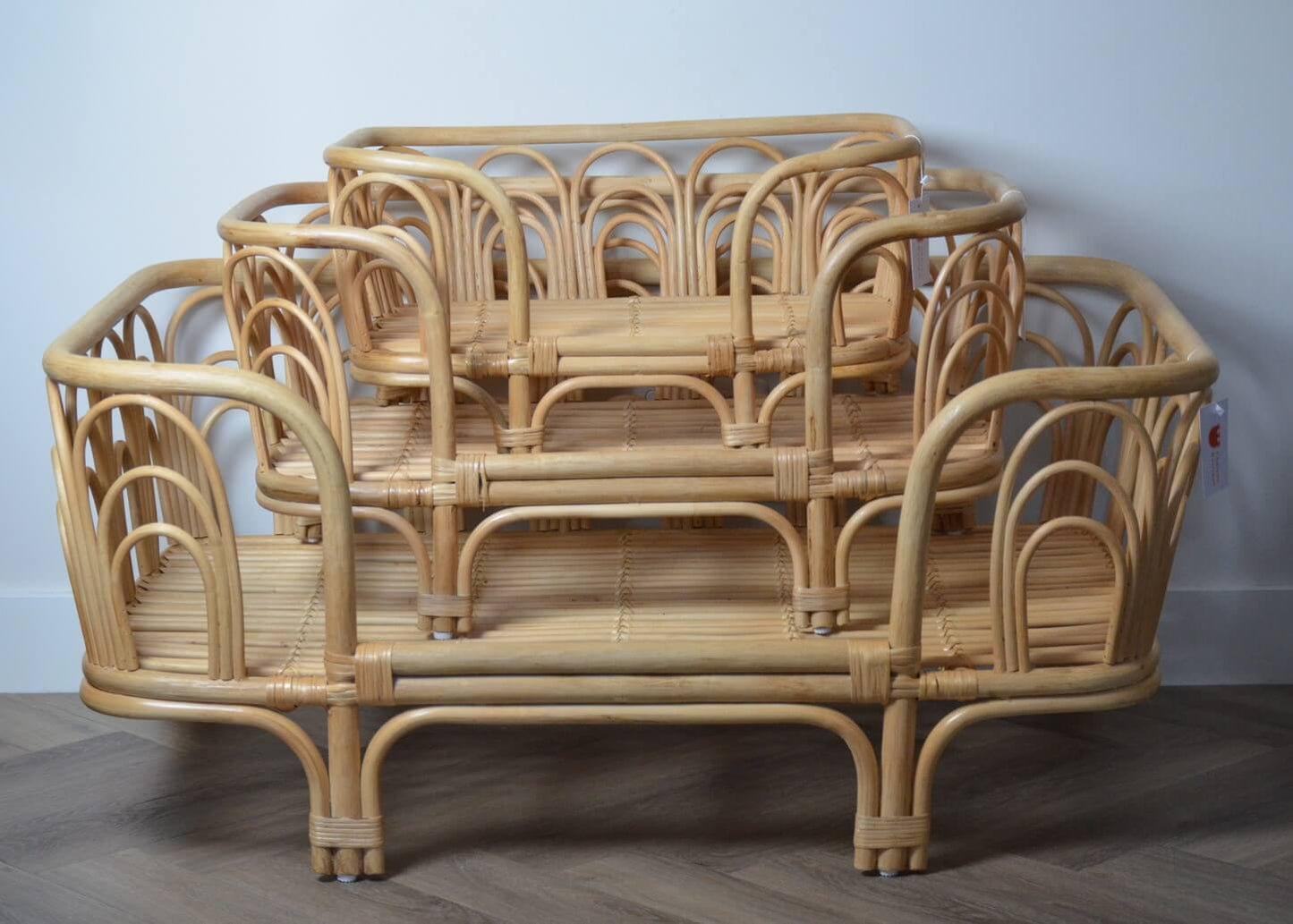 Comfortabel_Hondenbed_van_Rotan_met_Inclusief_Matras_-Duurzaam_en_Chic-_Chateau_Rustique