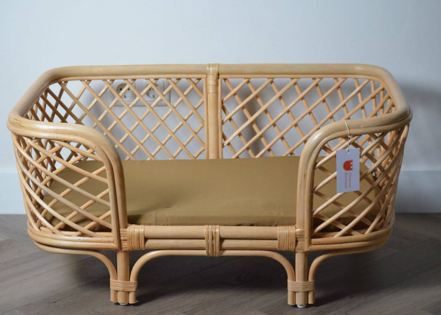 Mediterrane_Stijl_Rotan_Hondenbed_Chateau_Rustique