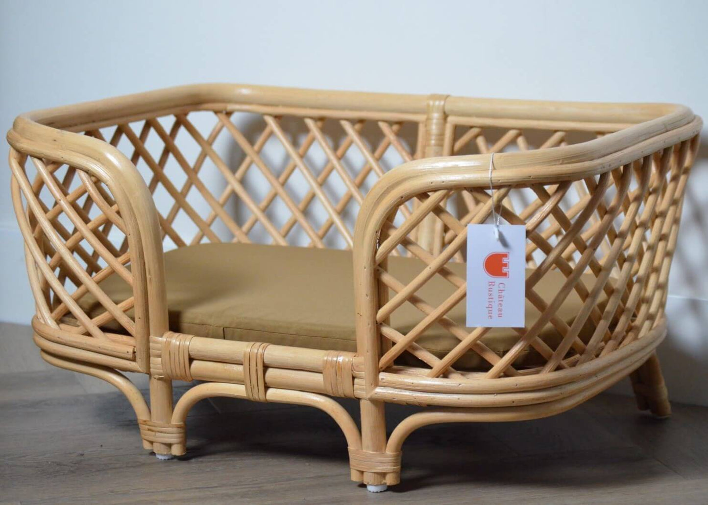 Tropisch_Rotan_Hondenmand_Comfort_Inclusief_Matras_Chateau_Rustique